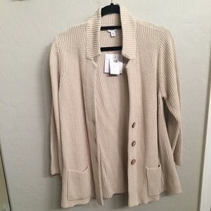 *NWT* J. Jill cream-colored 3-button cardigan.